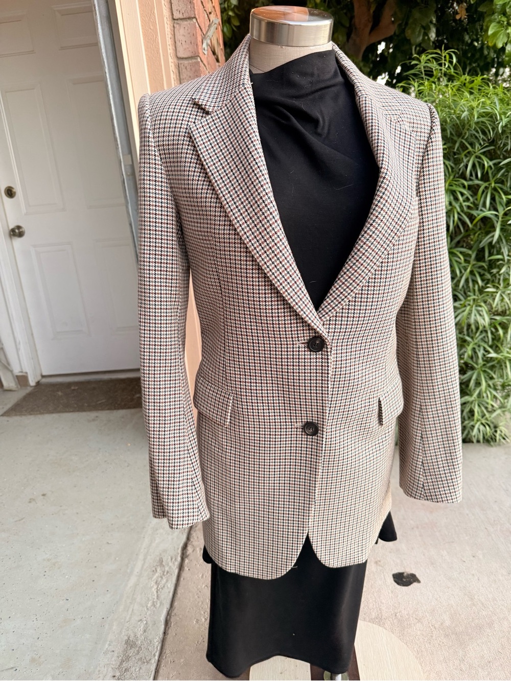 Theory Women's Checked Blazer in Beige and Black